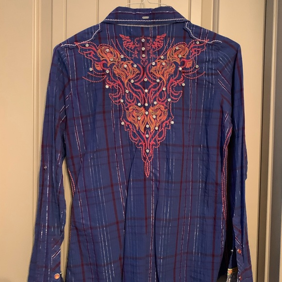 Roar country shirt - Picture 3 of 3